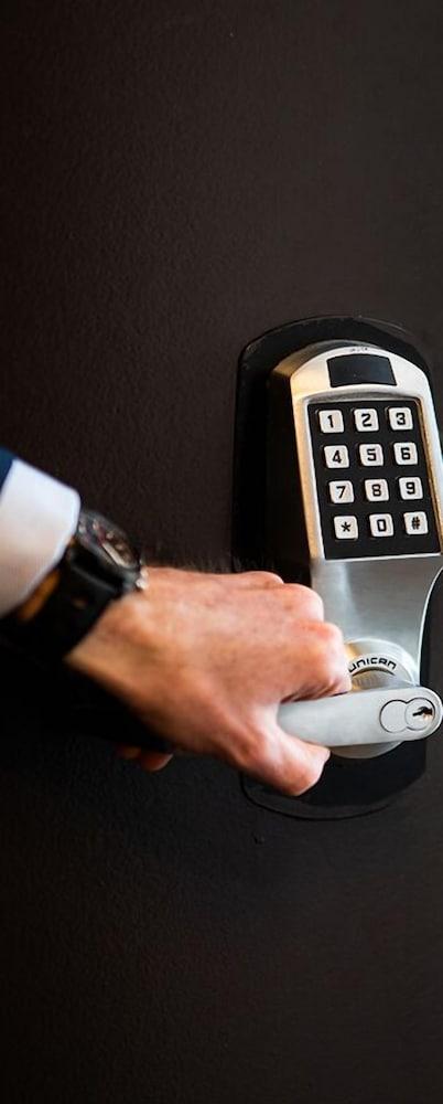 Zuid Hotel 3*